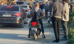 Otomobille çarpışan motosikletli ağır yaralandı