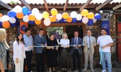 Akdeniz Üniversitesi logolu ürünler mağazası açıldı