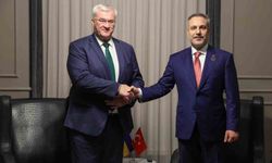 Bakan Fidan, Ukraynalı mevkidaşı ile bir araya geldi