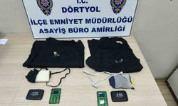 Hatay'da ehliyet sınavına kopya düzeneği ile giren iki kardeş yakalandı