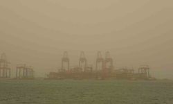 Mersin ve ilçelerinde toz taşınımı etkili oldu