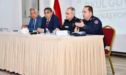 Silifke'de okul güvenliği koordinasyon toplantısı yapıldı