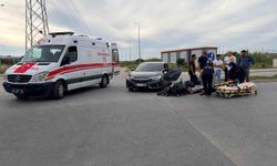 Antalya'da otomobil ile motosiklet çarpıştı: 1'i bebek 2 yaralı