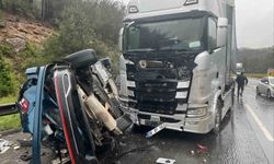 Maliyeciler kaza yaptı: 1 ölü, 5 yaralı