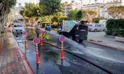 Temizlik işleri ekipleri Alanya'yı bayrama hazırlıyor