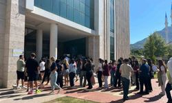 Alanya'da 5 bin 994 öğrenci AYT heyecanı yaşıyor