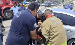 Defne'de kamyonla çarpışan otomobilin sürücüsü yaralandı