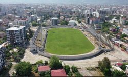 Depremde hasar alan 7 Ocak Stadyumu, yeniden yükseliyor