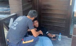 Palmiyeye çarpan Tofaş hurdaya döndü: 4 genç yaralandı