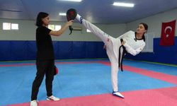 Spor hayatı bitecek denilen milli taekwondocu, şampiyon olarak geri döndü