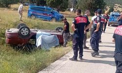 Burdur'da otomobil şarampole devrildi: 1 ölü, 1 yaralı