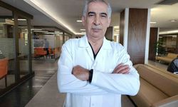 Op. Dr. Atlı: 'Ebola, iç ve dış organlarda kanamalarla seyreden bir hastalık'