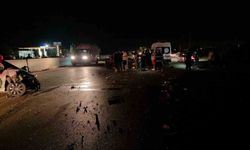 Hatay'da traktör ile otomobil çarpıştı: 3 yaralı