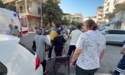 Otomobile çarpmamak için frene bastı: Motorlu bisikletiyle devrildi