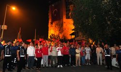 ALANYA'DA 30 AĞUSTOS ZAFER BAYRAMI, FENER ALAYI VE GÜLŞEN KONSERİYLE TAÇLANDI