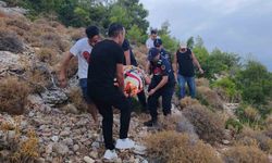 Doğa yürüyüşünde düşüp ayağından yaralanan Hollandalı turist kurtarıldı
