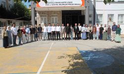 Erzin'de Kaymakam Akpınar, YKS'de başarı gösteren öğrencilerle bir araya geldi