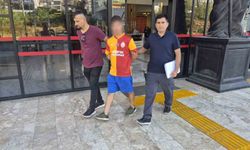 Kadın turisti bıçakla yaralama ve cinsel istismar iddiasıyla 17 yaşındaki çocuk tutuklandı
