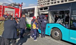 Kayseri'de 2 halk otobüsü çarpıştı: Çok sayıda yaralı var
