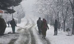 Afganistan'da 45 uyuşturucu bağımlısı donarak öldü