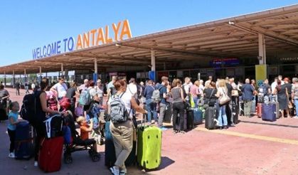 Antalya'yı 13 milyonu aşkın turist ziyaret etti
