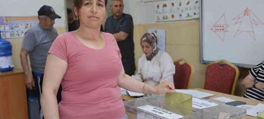 Hatay'da 5 mahallede muhtarlık ara seçimi heyecanı