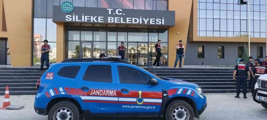 Silifke Belediyesine yönelik 'rüşvet' soruşturmasında tutuklu sayısı 10'a yükseldi
