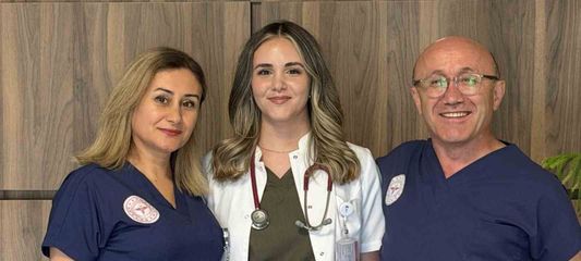Anne ve babasının görev yaptığı hastanede doktor oldu: 'Evde prensesimiz, hastanede doktor hanım'