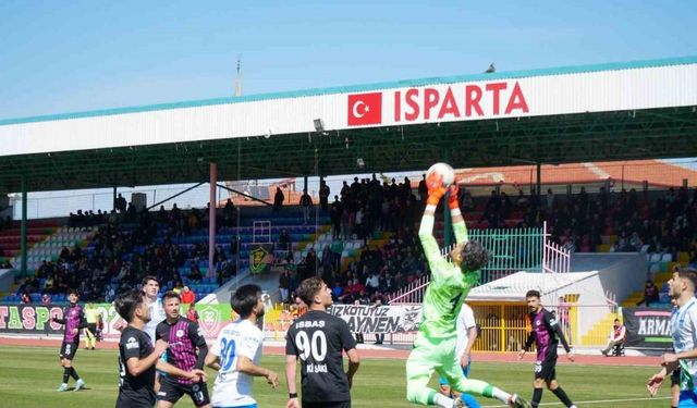 TFF 2. Lig: Isparta 32 Spor: 0 - Karaman Futbol Kulübü: 1