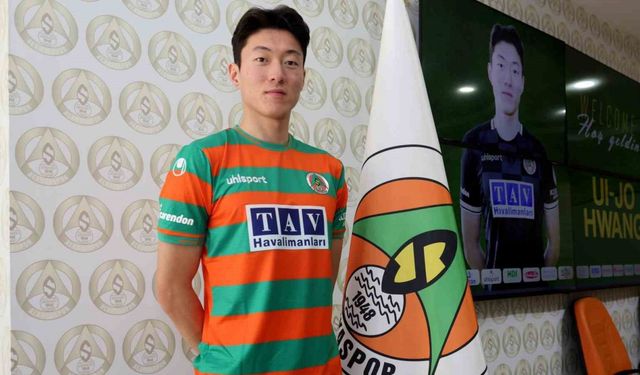 Alanyaspor, Ui-Jo Hwang’ı renklerine bağladı