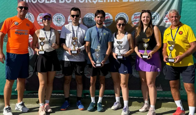 Geleneksel Karma Tenis Turnuvası Dalaman'da yapıldı