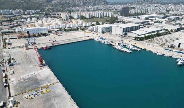 Antalya Serbest Bölge’nin yıllık ticaret hacmi ortalama 1,1 milyar dolara ulaştı