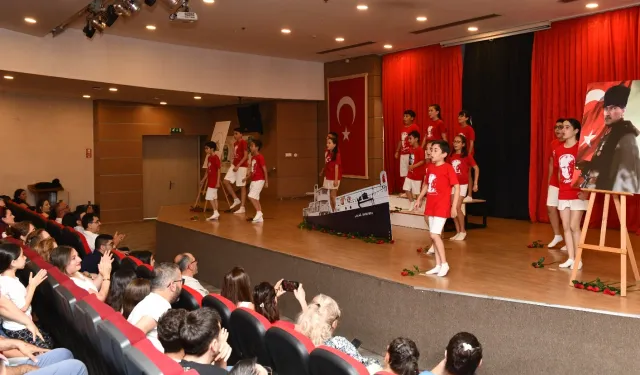 İzmir Çiğli’de 'Aynı Gemideyiz'e büyük alkış