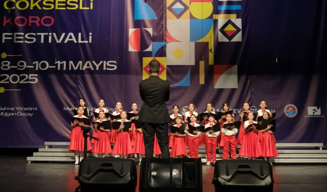 Kocaeli Çocuk Korosu gururlandırdı