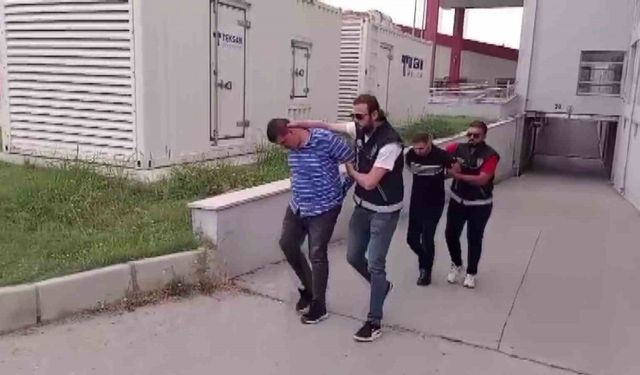 Adana’da tefecilik ve silah ticareti operasyonu: 2 tutuklama