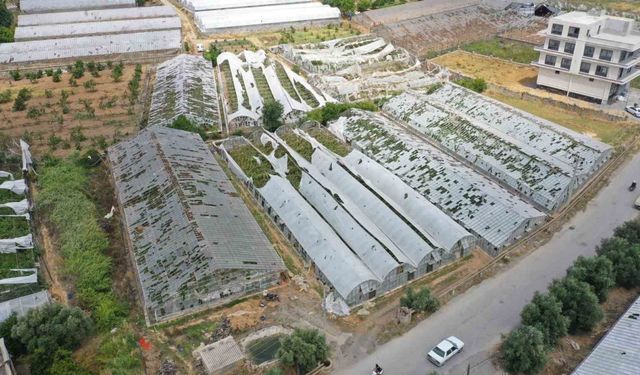 Antalya’da hortum felaketinin boyutu gündüz ortaya çıktı
