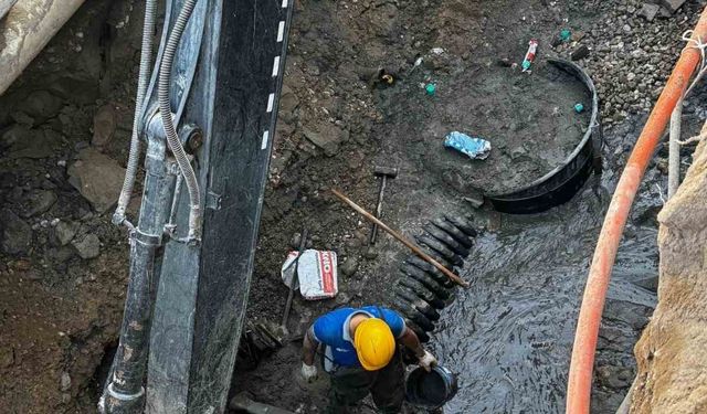 ASAT zarar gören kollektör hatlarını tamir etti