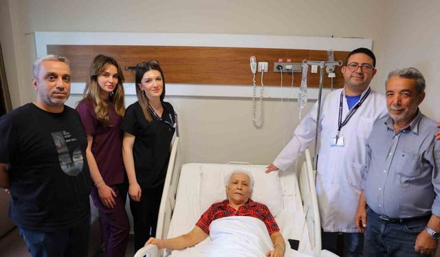Beyin damarındaki baloncuk ameliyatla kapatıldı