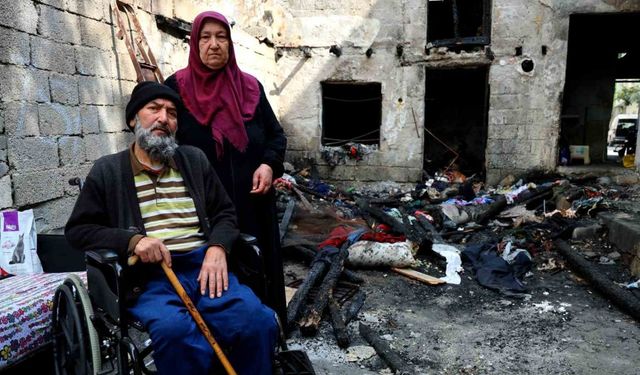Evleri yangında küle dönen çift zor durumda kaldı