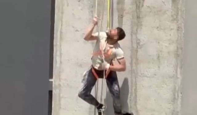 İskele halatı koptu, işçi ölümden döndü