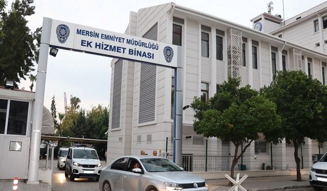 Mersin merkezli FETÖ operasyonu: 10 gözaltı