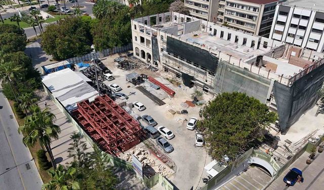 Mersin’in hafızası Taş Bina, Kent Müzesi’ne dönüşüyor