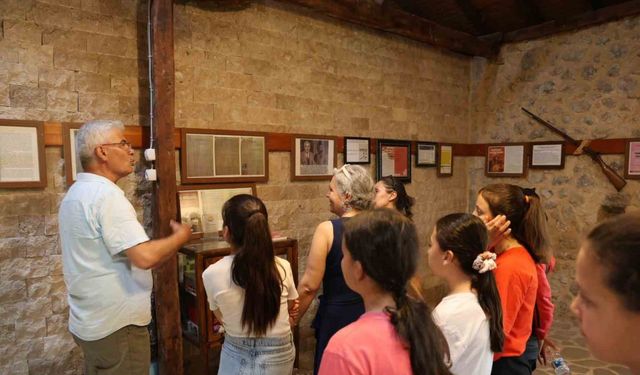 Müslümanlara yönelik mezalim, tarihi belgelerle sergileniyor