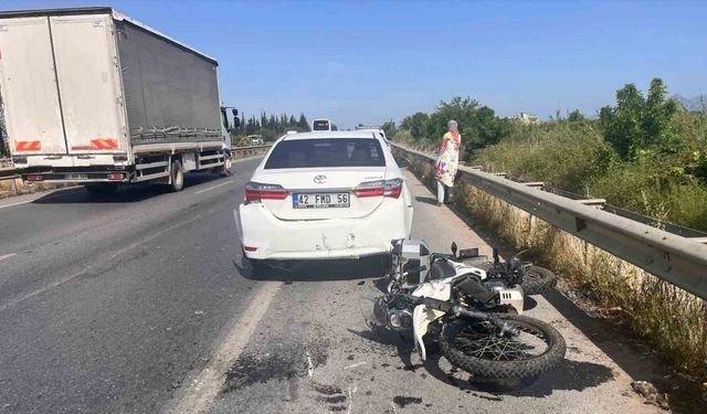 Otomobille çarpışan motosikletin sürücüsü hayatını kaybetti