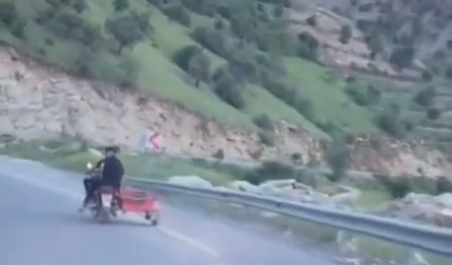 Telef olduğu iddia edilen köpeği motosikletle sürüklediler