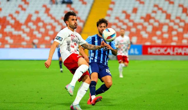 Trendyol Süper Lig: Adana Demirspor: 2 - Gaziantep FK: 1 (İlk yarı)