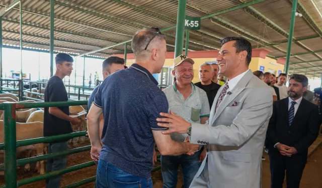 Manisa'da Başkan Zeyrek kurban pazarlığına aracı oldu