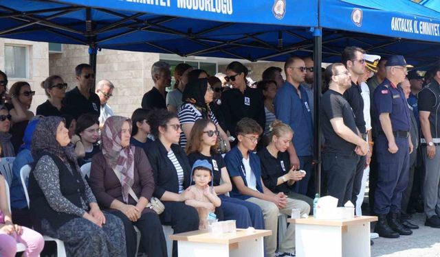 Akciğer kanseri nedeniyle hayatını kaybeden Başpolis Memuru, Antalya’da törenle uğurlandı