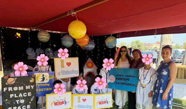 Antalya’da eTwinning sergisi yoğun ilgi gördü