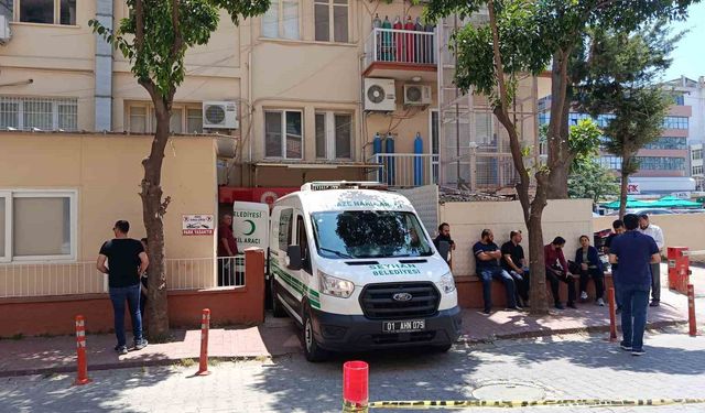 Babalar gününde hayatını kaybeden baba ve kızlarının cenazesi adli tıptan alındı